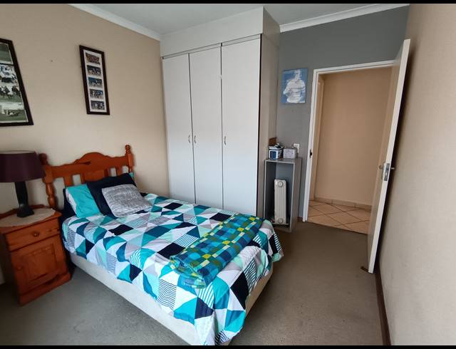 3 BEDROOM TOWNHOUSE FOR SALE IN NEW MARKET PARK